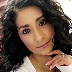 Meet your Posher, Diane